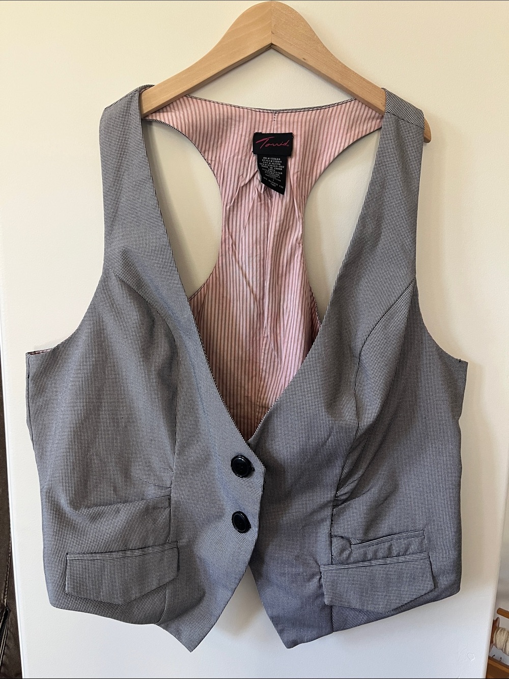 Torrid Sz 1 Vest with Pink Lining EUC
